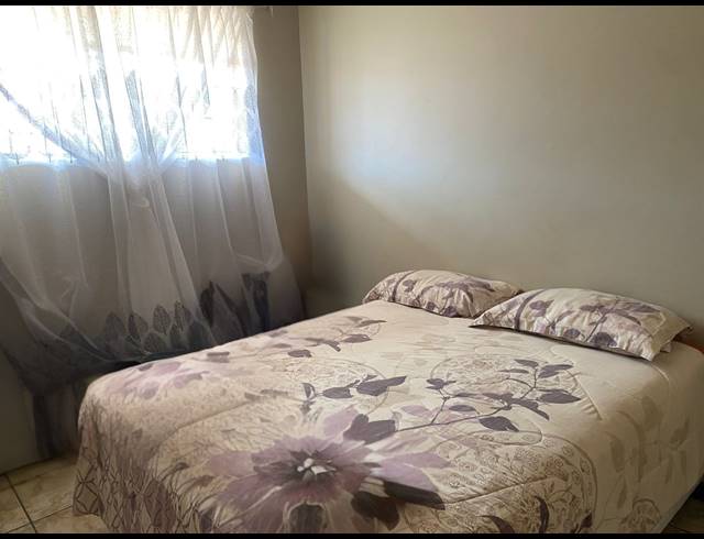 2 BEDROOM APARTMENT FOR SALE IN VANDERBIJLPARK CW 3